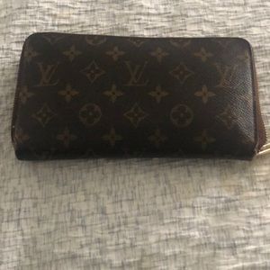 Louis Vuitton Zippy Organizer